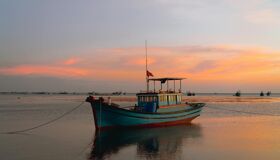 Begin your scam-avoidant day with Vietnam’s tranquil ambiance
